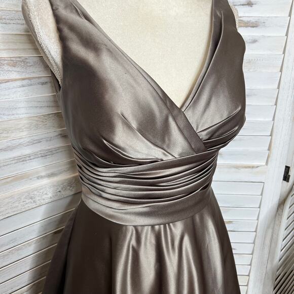 BILL LEVKOFF Women's 8 Bridesmaid Dress Gown Midi Length Satin Sleeveless Latte - Picture 10 of 16